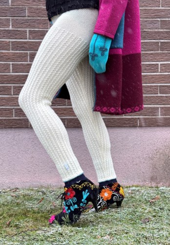 B-74 AA Wollleggings, unifarben, mit Zöpfen